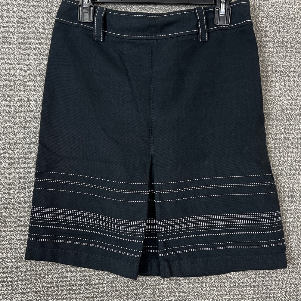 Ann Taylor women’s black mini skirt side zipper closure size 2 preowned